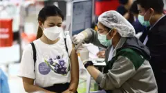 کورونا، کووڈ، اومیکرون