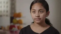 현재 미국 내 억류 중인 어린이 이민자는 2만 명이 넘는다