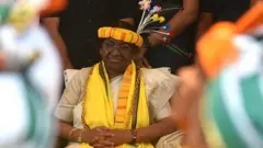 मुर्मू