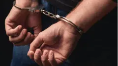 অনুপ্রবেশ দুই দেশেই অপরাধ বলে গণ্য