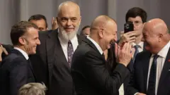 Розмова прем'єр-міністра Албанії Еді Рама, президента Франції Емануеля Макрона та Ільхама Алієва