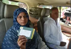 ਪਾਕਿਸਤਾਨ ਮੁੜਦੇ ਹੋਏ ਨਾਗਰਿਕ