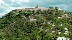 பழனி தண்டாயுதபாணி கோவில்.