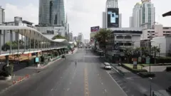 กรุงเทพ โควิด 19 ไวรัสโคโรนา เหงา