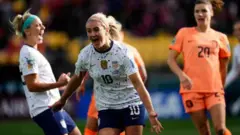 جام جهانی زنان - نیوزیلند استرالیا