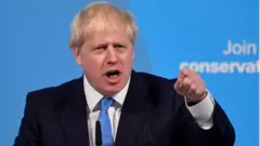 Boris Johnson fala após anúncio