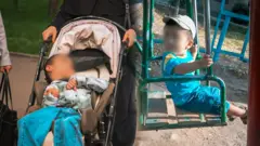 Ибрагимдин азыркы жана эки жашка чыгып калгандагы сүрөтү 