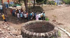 रायगड जिल्ह्यातील रोहा तालुक्यातल्या ताडगाव परिसरातील विहीर