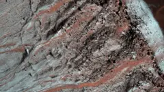 mars yüzeyi