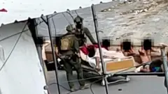 Verifikovani snimci prikazuju ljude privedene nakon racije u bolnici Naser