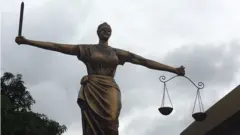 Aworan ẹka iṣedajọ