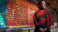 ትምኒት ገብሩ