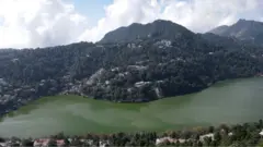 नैनीताल झील
