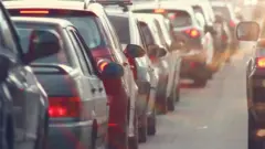 Araba trafiği