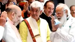 मोदी और कश्मीर के नेता