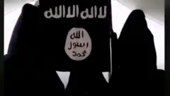 المهمة شبه مستحيلة: حراسة نساء تنظيم الدولة الإسلامية وأطفالهن