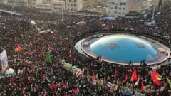 Crowds gather in Tehran for Soleimani's funeral