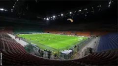 Umukino wa Europa League wo ku wa kane wahuje Inter Milan na Ludogrets yo muri Bulgaria wakinwe nta bafana bari ku kibuga kubera coronavirus