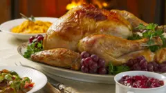 Индейка с клюквенным соусом