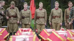 Добровольцы-поисковики