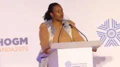 Clare Akamanzi mu nama n'abacuruzi i Kigali