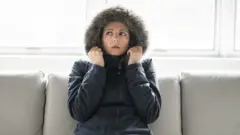 Mujer con frío
