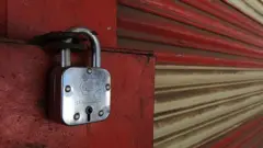 પ્રતીકાત્મક તસવીર