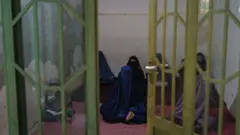 afgan kadinlar