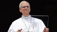 પોપ લિયો: કોણ છે નવા પોપ જેમણે પોતાના પહેલા સંબોધનમાં દુનિયાના તાકતવર દેશોને 'યુદ્ધ ન કરવાની' અપીલ કરી