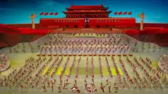 中國當局周一（6月28日）舉行聲勢浩大的文藝晚會，慶祝即將到來的中共建黨百年紀念日。