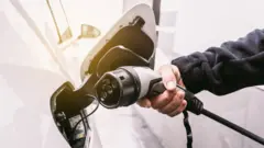 หัวชาร์จรถไฟฟ้า