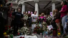 Mexicanos muerte Juan Gabriel