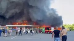 Zelenski, ticarət mərkəzi