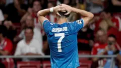 Ronaldo kawọ mọri