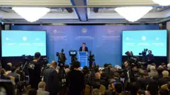 Сооронбай Жээнбеков