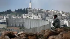 Frontera entre los territorios palestinos e Israel.