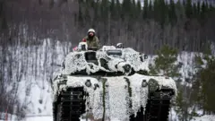 এ বছর মার্চে নরওয়েতে নেটো জোটের মহড়া