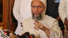 ओवैसी