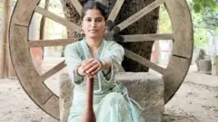 ஸ்வாதி கிருஷ்ணன், சர்வதேச கர்லாக்கட்டை பயிற்சியாளர்