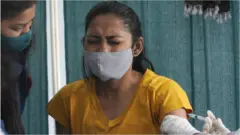 कोरोना लसीकरण