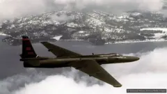Diyaaradda U-2 waxaa loogu talagalay in howlgal qarsoodi ah ay kasoo sameyso deegaanadii ay gacanta ku hayeen militerigii USSR