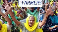 రైతుల ఆందోళన