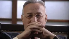 عزت أبو عوف