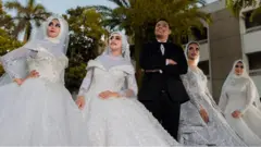 فيديو زفاف شاب صعيدي على 4 عرائس يثير ضجة في مصر
