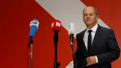 Sosyal Demokratların lideri ve başbakan adayı Olaf Scholz