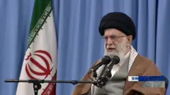 بگومگوی ترامپ و خامنه‌ای؛ هر دو می‌گویند جنگ نمی‌خواهند مگر آنکه لازم شود