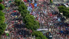 Manifestação contra Bolsonaro no Rio de Janeiro