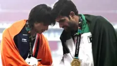 نیرج چوپڑآ اور ارشد ندیم