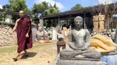 ශ්‍රී ලංකාවේ බුද්ධ ප්‍රතිමා නෙලීමේ කලාව බංගලාදේශයේ ප්‍රචලිත කිරීම තම අරමුණ බව බංගලිදේශයේ සිට ලංකාවට වැඩම කර එම කලාව හදාරණ සංඝප්‍රිය හිමියෝ BBC සිංහල සේවයට පැවසූහ.