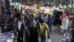 بازار تجریش در شمال تهران